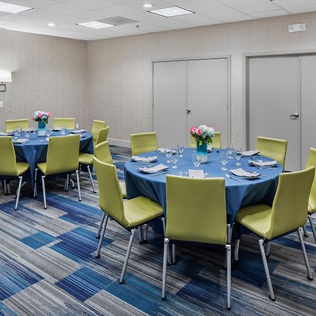 Holiday Inn Express Atlanta Airport-College Park By Ihg Bagian luar foto