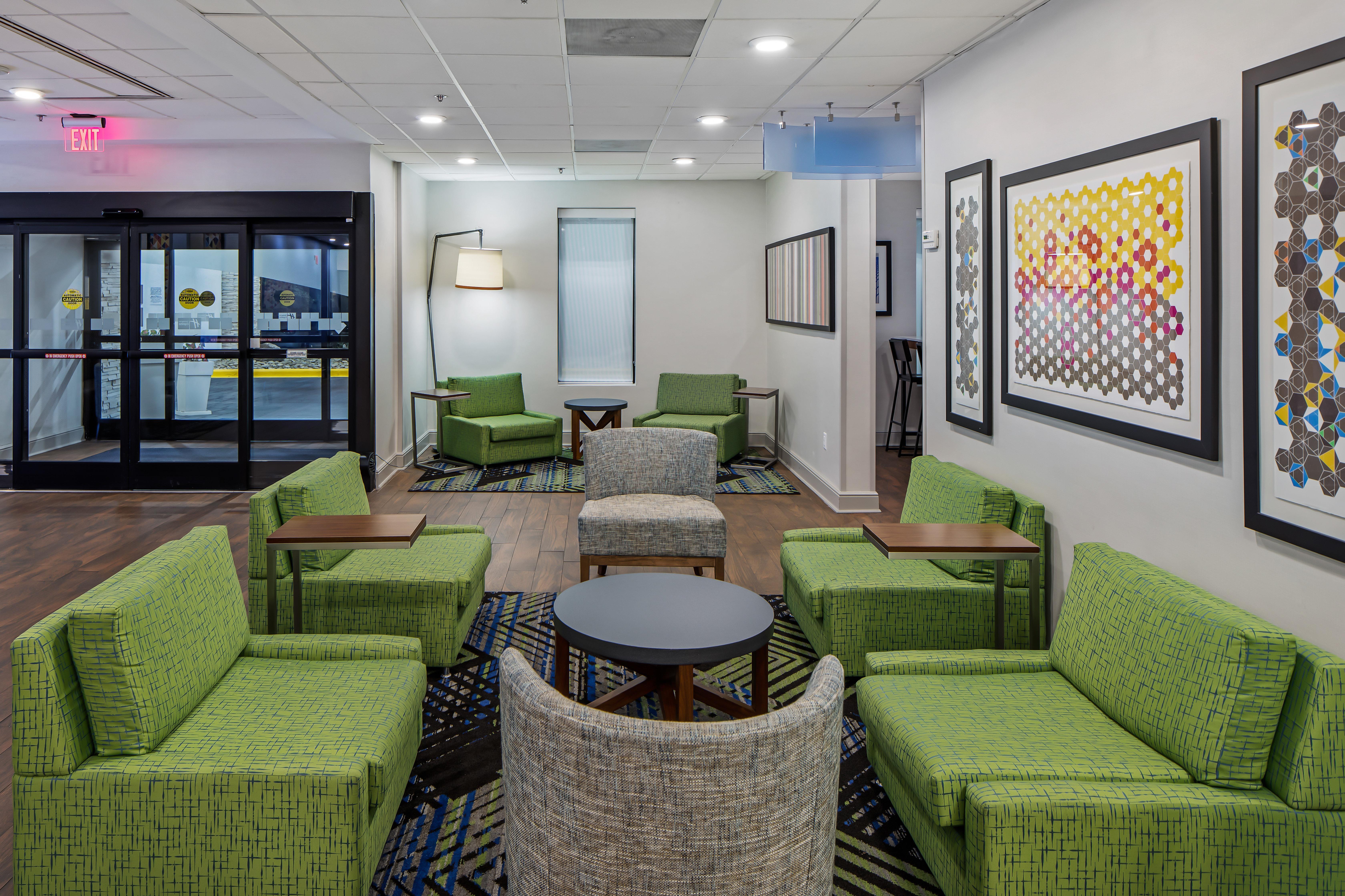 Holiday Inn Express Atlanta Airport-College Park By Ihg Bagian luar foto