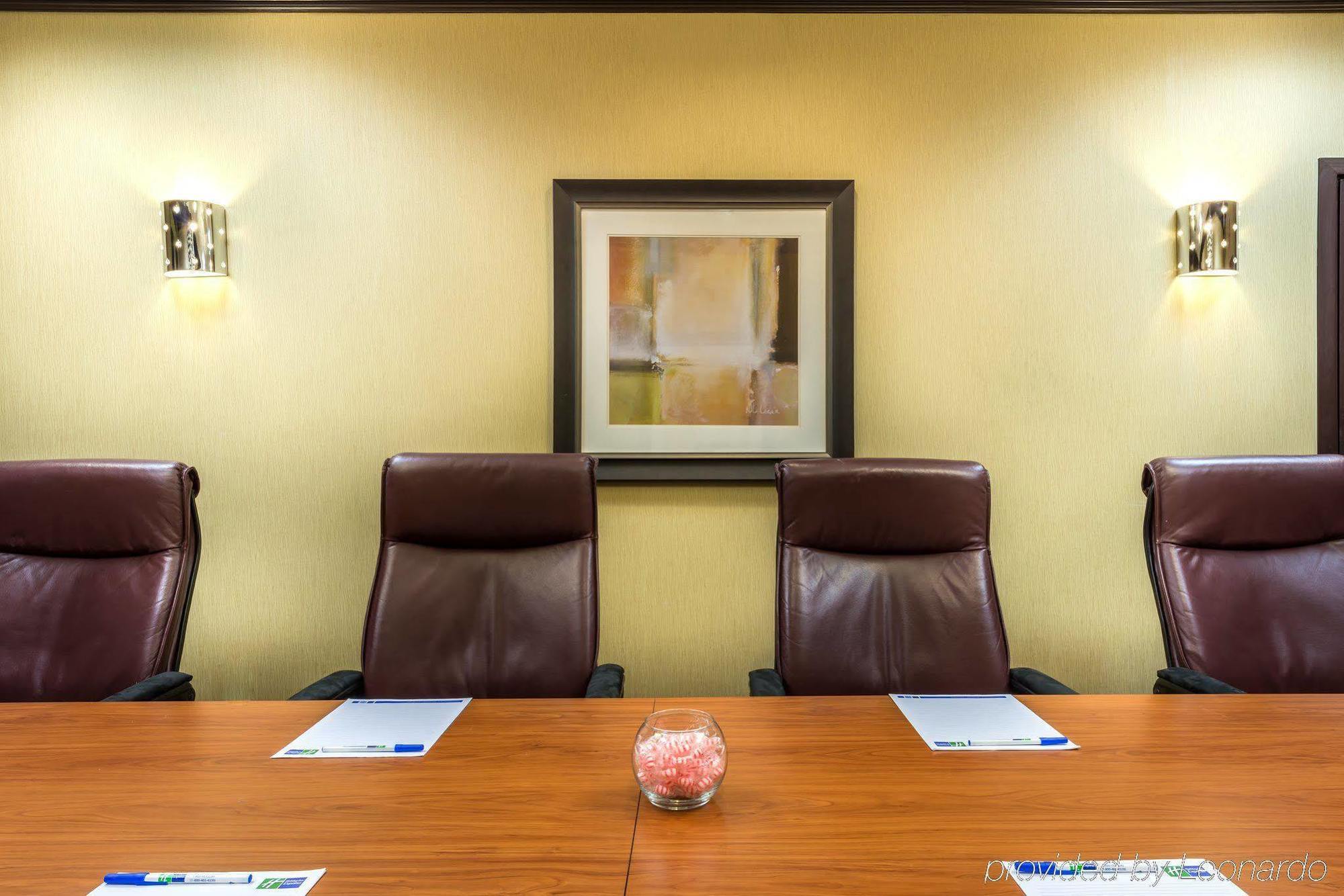 Holiday Inn Express Atlanta Airport-College Park By Ihg Bagian luar foto